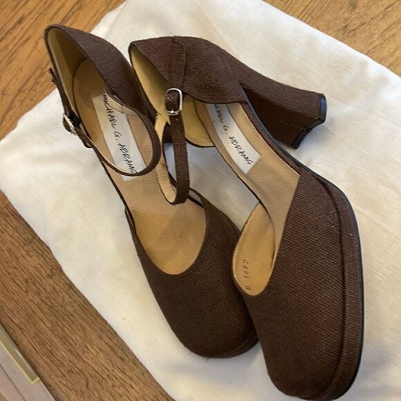 MICHAEL ABRAMS LINEN BROWN ANKLE STRAP HEELS. NEW - Picture 3 of 10